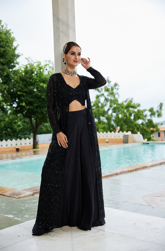 Black Radiance Divider Set with Long Embroidered Jacket