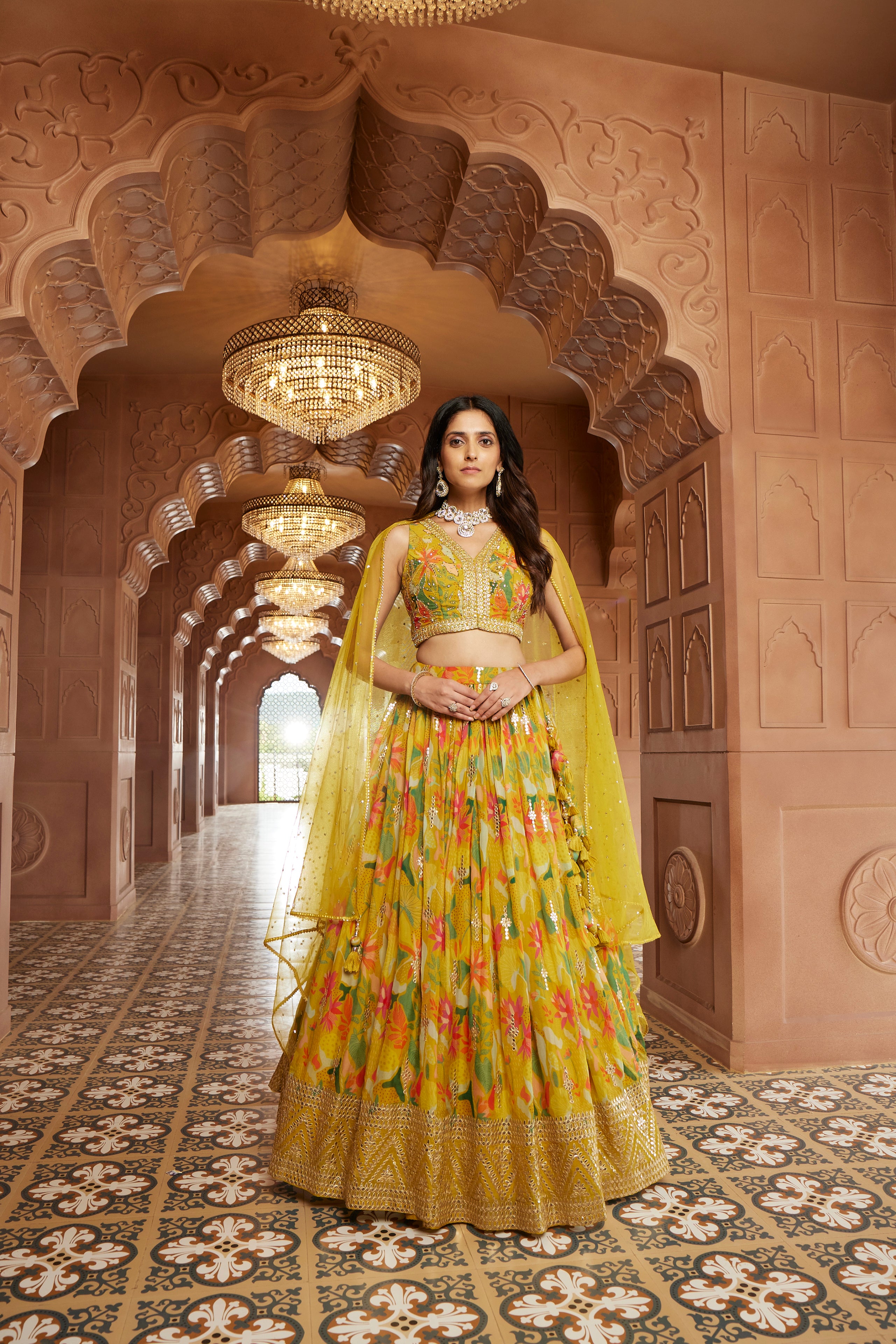 Where do I find a good lehenga between the range on 10000 to 20000 in  Mumbai or online? - Quora
